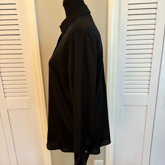 J.Crew Black Button Down Blouse Size Small - Picture 2 of 3